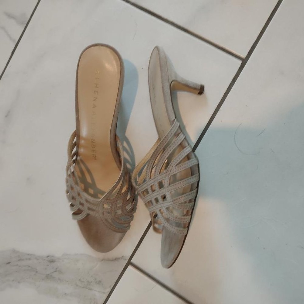 Beige Athena Alexander